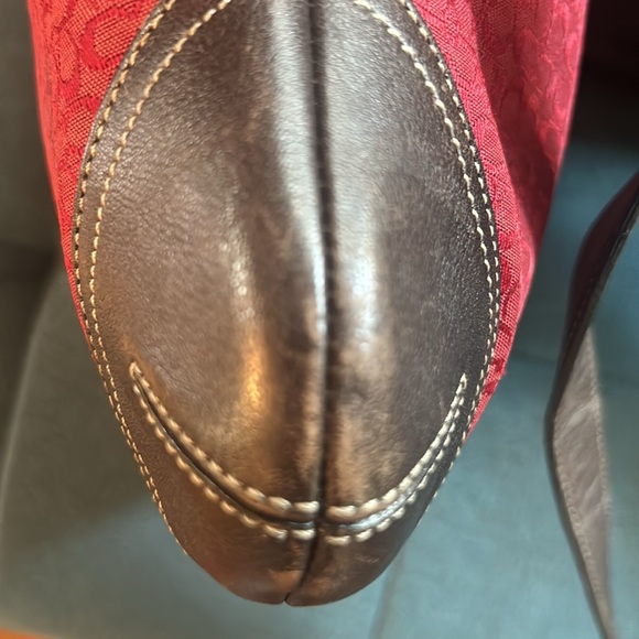 Coach 6387 Signature Drawstring Crossbody Bag Wine Color - Picture 7 of 11